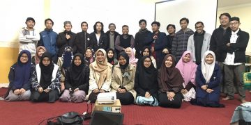 Cakrabuana: Membaca Sejarah di dalam Film