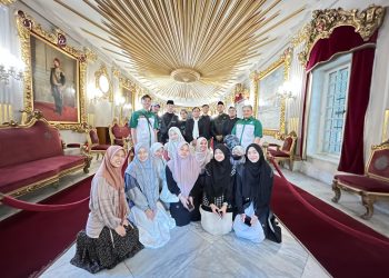 Safari Budaya PCINU Mesir Batch III: Menelusuri Jejak Sejarah di Pulau al-Manial